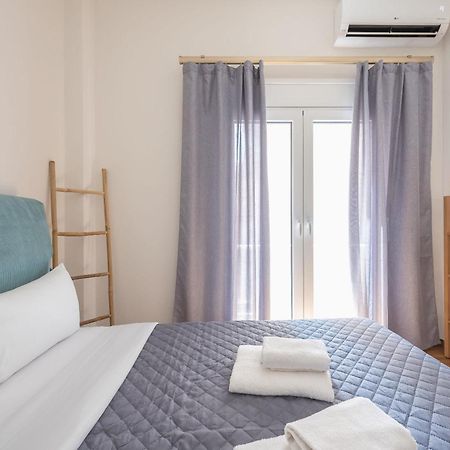 Appartement Stylish 2 Bd Urban Retreat Near Panormou Metro à Athènes Extérieur photo