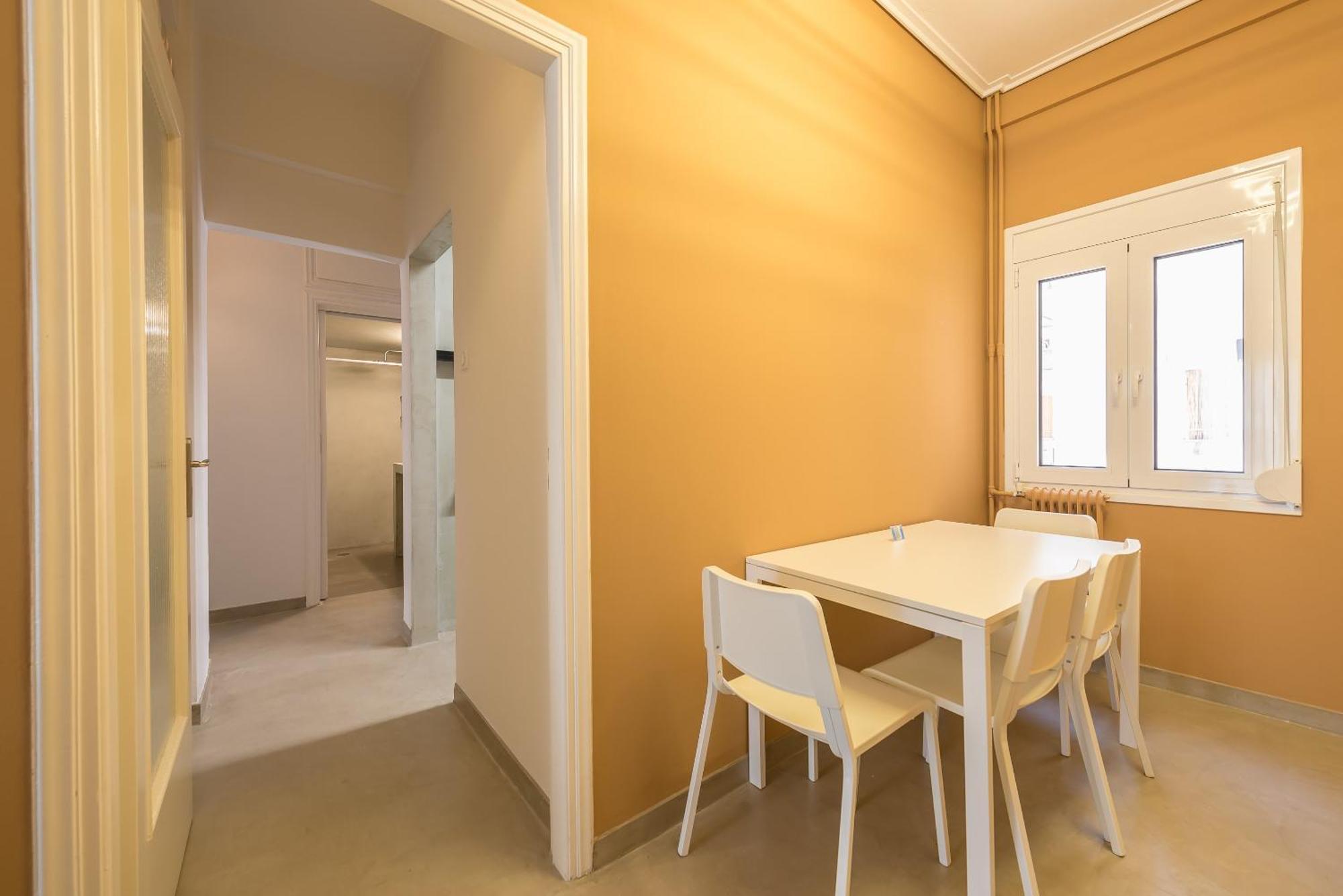 Appartement Stylish 2 Bd Urban Retreat Near Panormou Metro à Athènes Extérieur photo